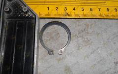 Кольцо стопорное вилки крепления амортизатора D=32 HOWO 190003933242