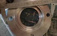 Крышка подшипника сочленения D=160 d=72 LG833B 30810102337